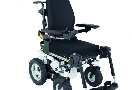 Cadeira de Rodas Elétrica – Invacare Kite