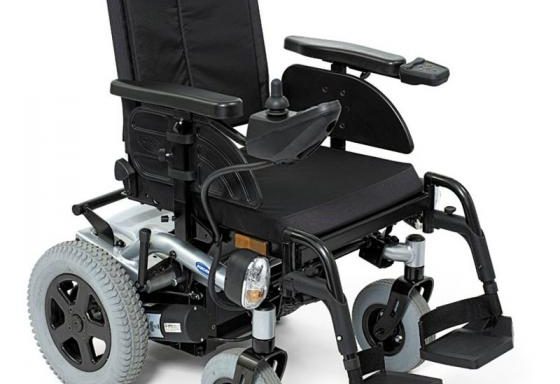 Cadeira de Rodas Elétrica – Invacare Stream